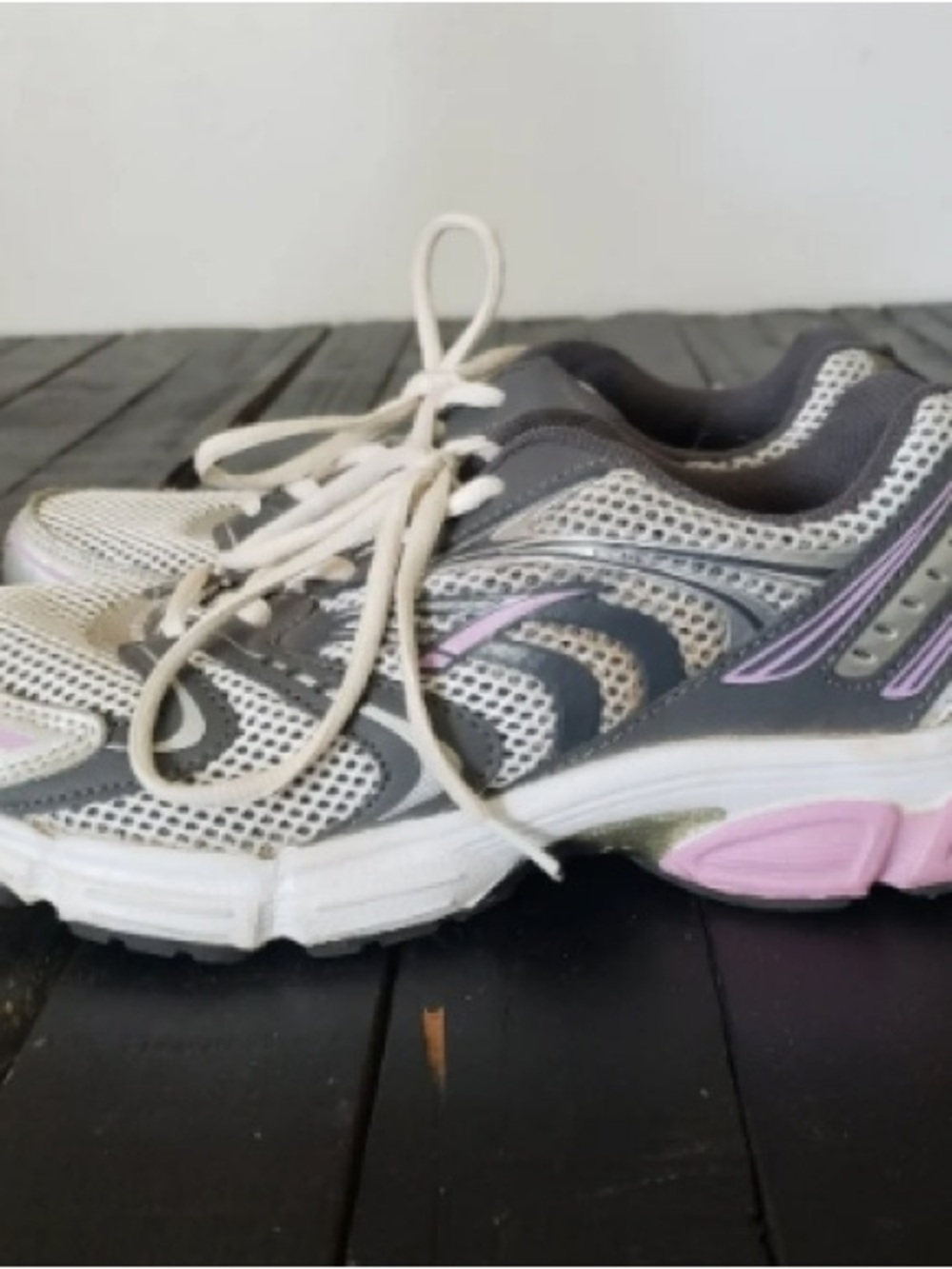 Women's Gray and Pink Lightweight Running Sneakers
